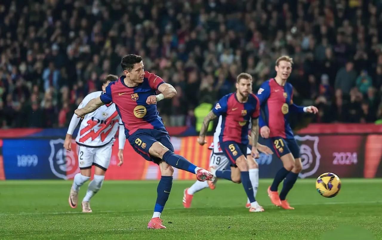 开云体育中国-包含巴塞罗那攻势猛烈，力压对手取胜的词条