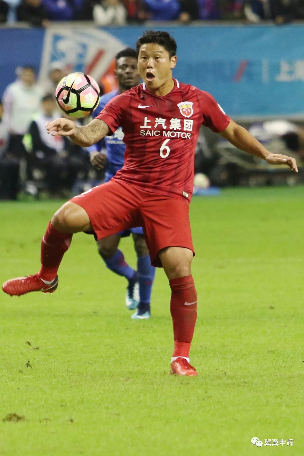 胜负之间，球员呈现出极致拼搏精神的简单介绍