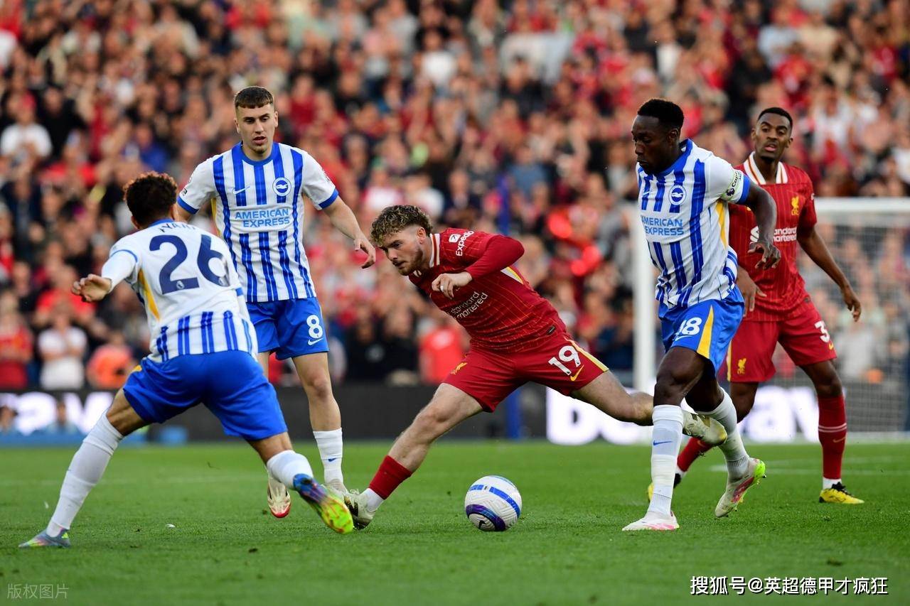 联赛精彩瞬间：英超德甲竞争激烈球场火爆的简单介绍