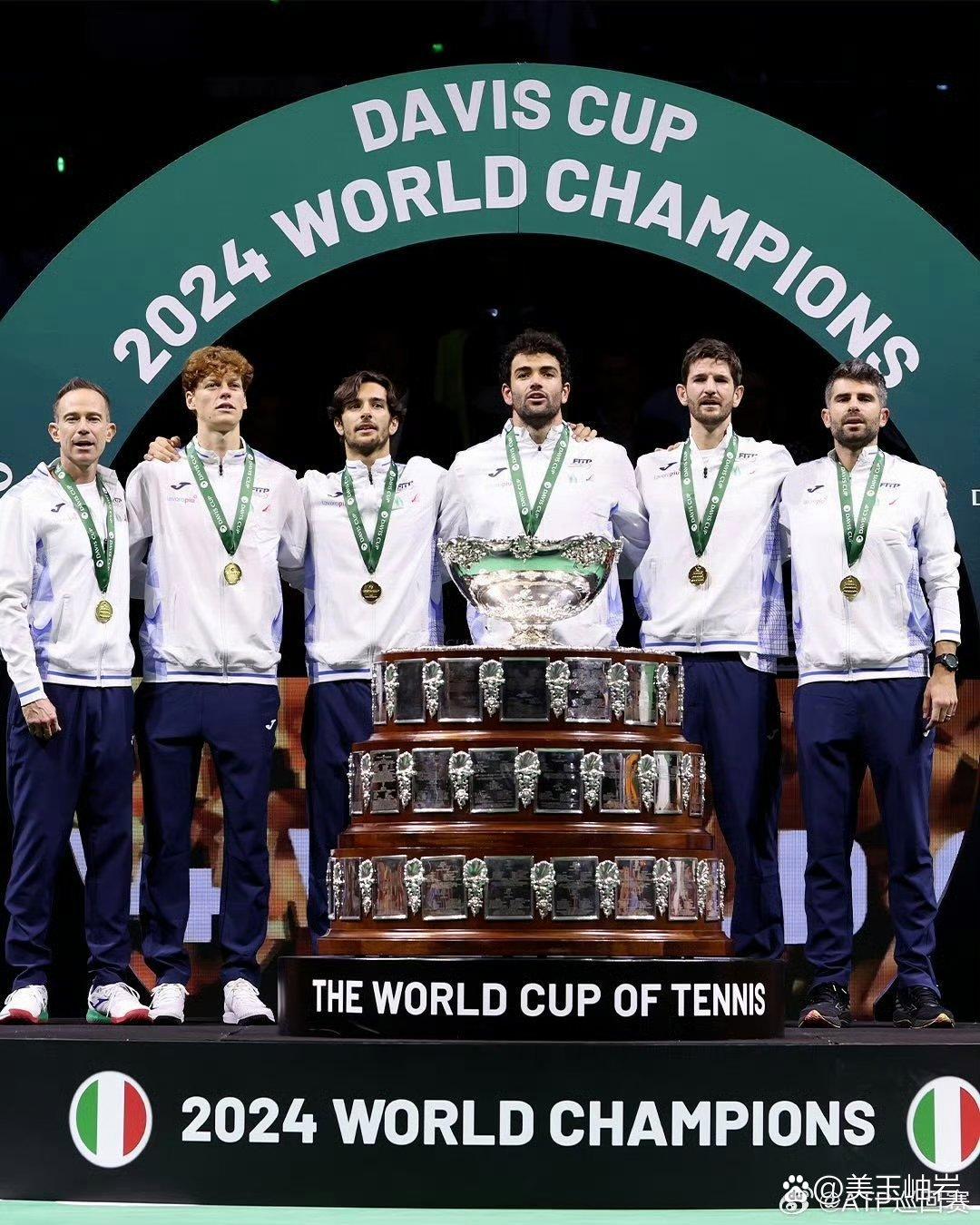 意大利男子篮球队实现意外夺冠