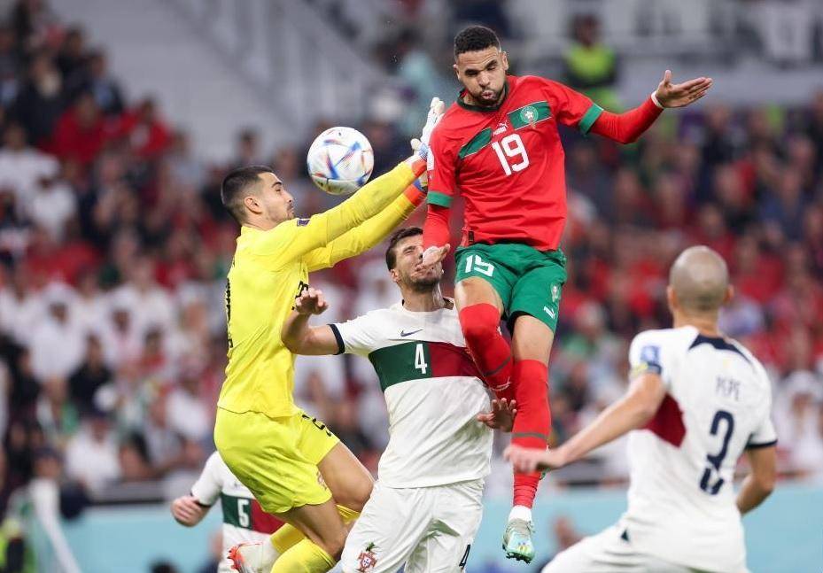 非洲球队在国际赛事中表现出色，备受瞩目