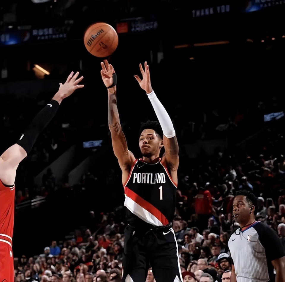 开拓者主场取胜停止雷霆连胜