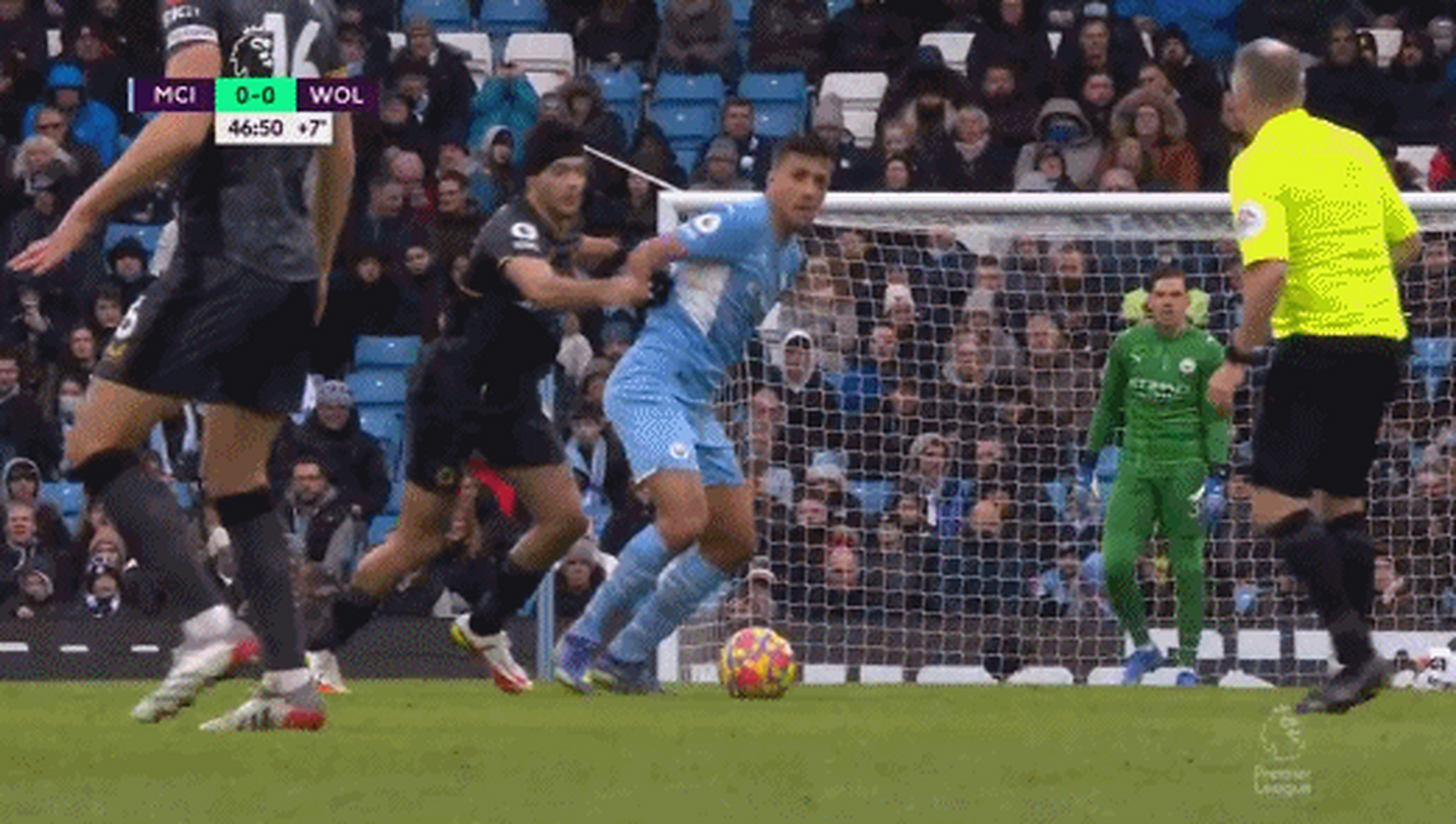 关于尼斯连续两场胜利，逼近榜首的信息