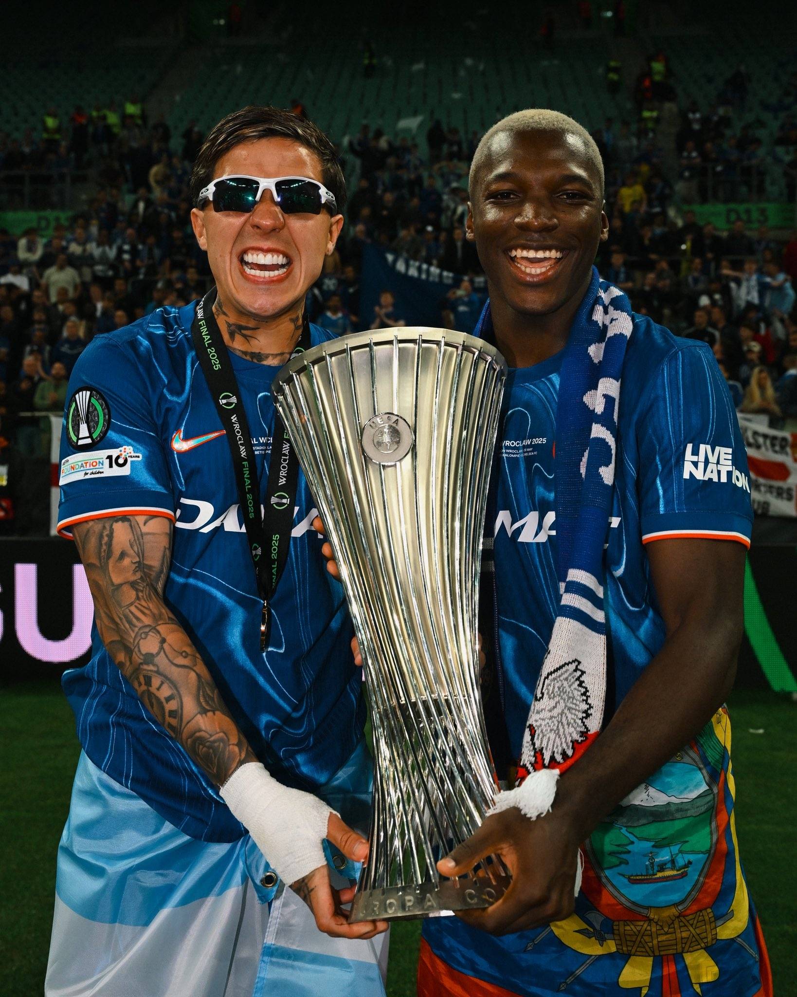 开云官网-包含切尔西主力中场再度受伤，情况不容乐观的词条