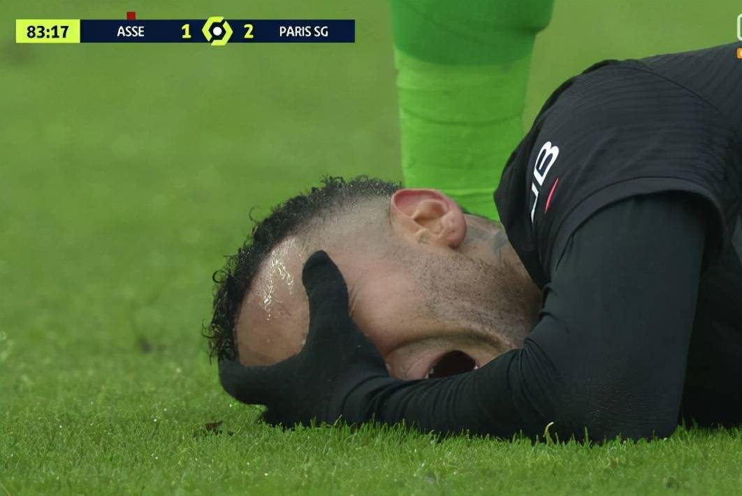 巴黎FC球队队长因伤缺席接下来比赛的简单介绍