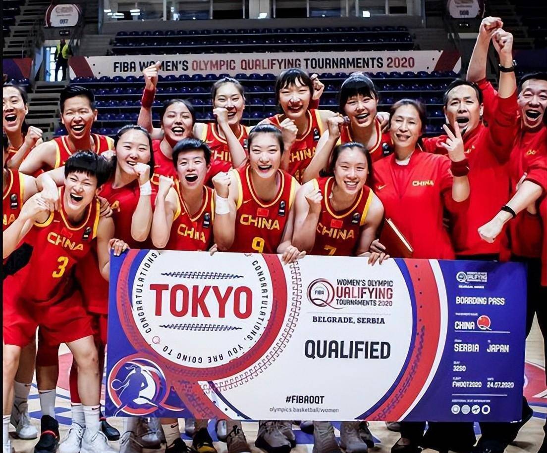 华南队在比赛中大捷，以微弱优势击败湖南队