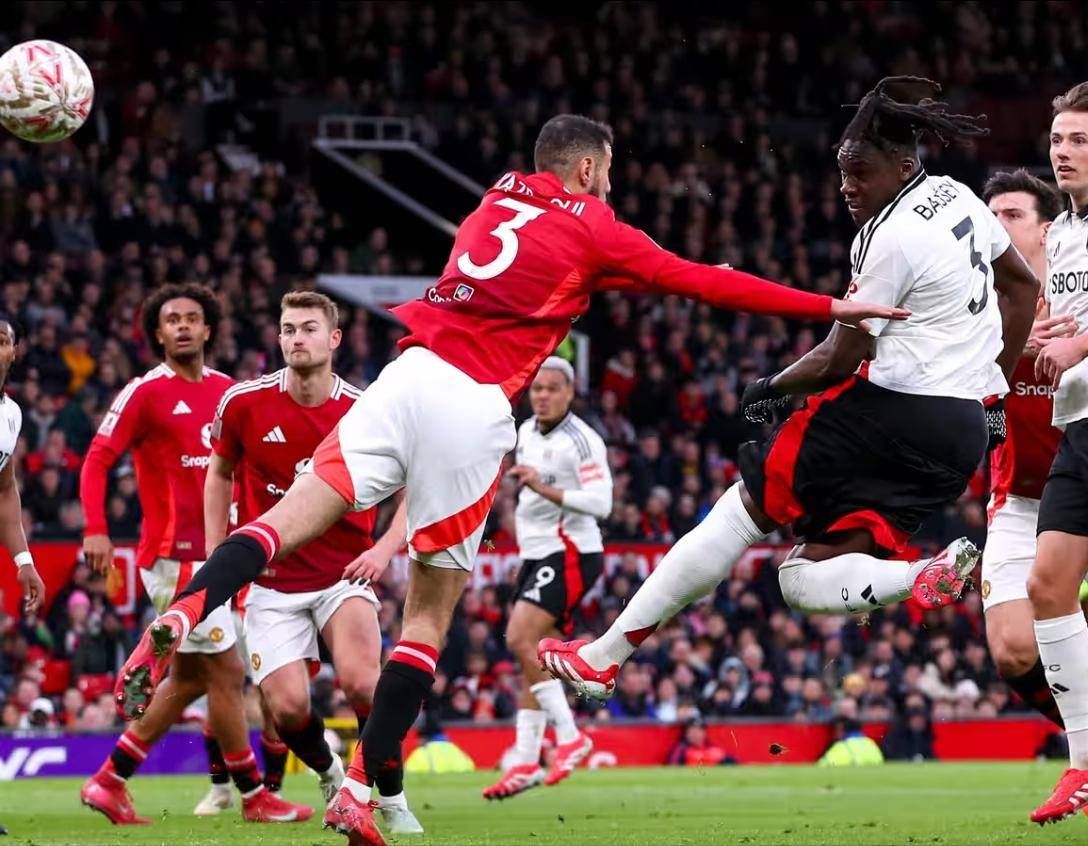 关于曼联失望，欧冠强盼望落空的信息