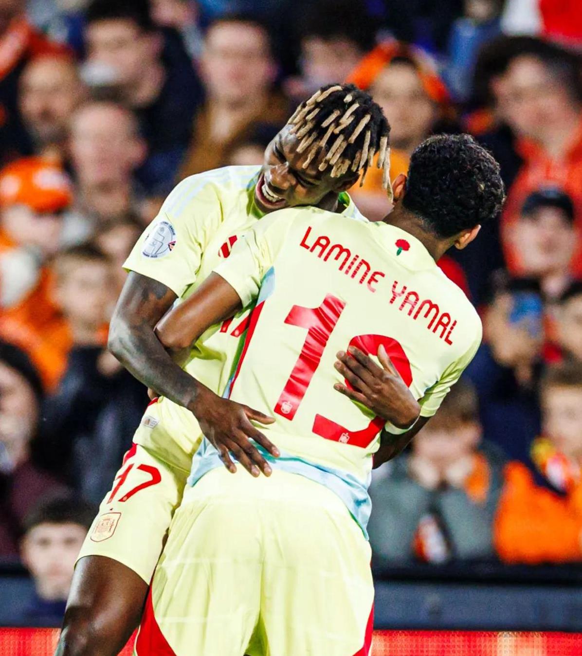 关于足球风云变幻：德国队力挫对手的信息