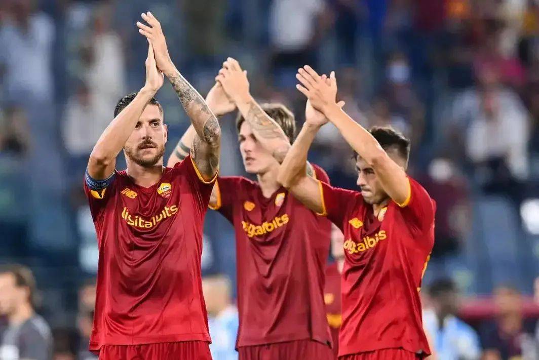 开云官网-巴塞罗那横扫罗马，科曼：向前看