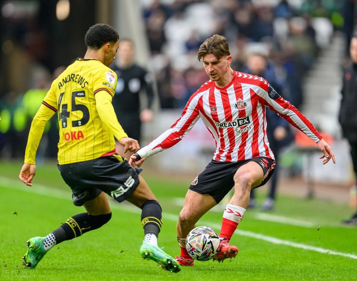 利兹联客场告负斯旺西，遭遇不胜的简单介绍