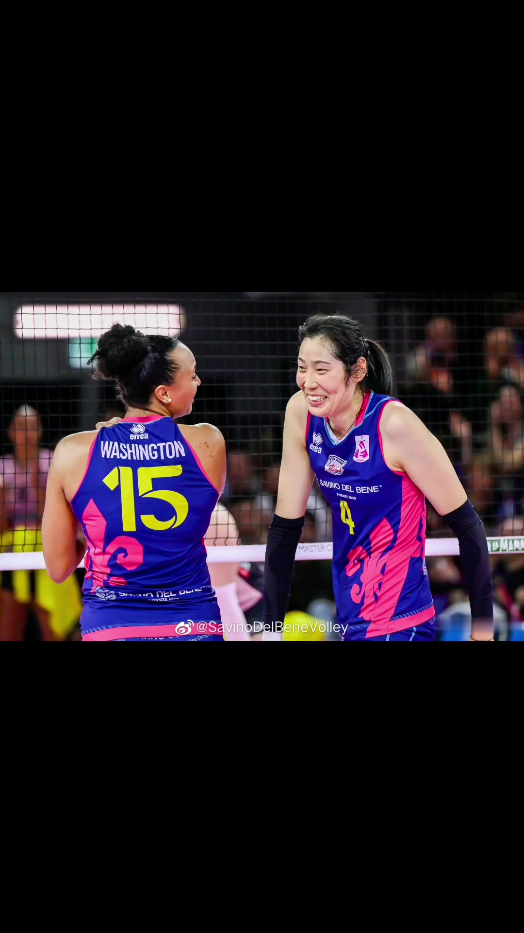 国际足坛盛事：女球队比拼各显神通的简单介绍