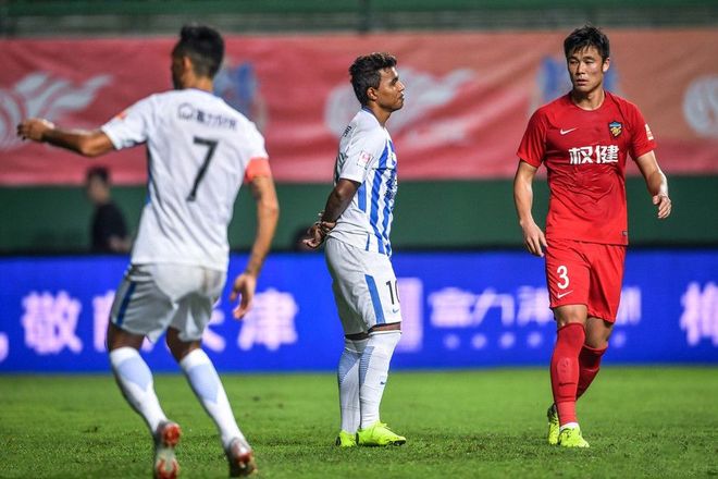 开云体育入口-富力客场1-2负于重庆，遭遇五连败