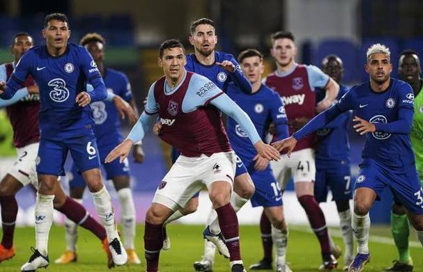 开云体育官方网站-斯旺西主场失利，英超球队保级形势岌岌可危