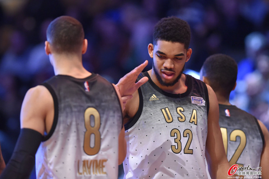 新疆队险胜太阳，拉文带队取胜